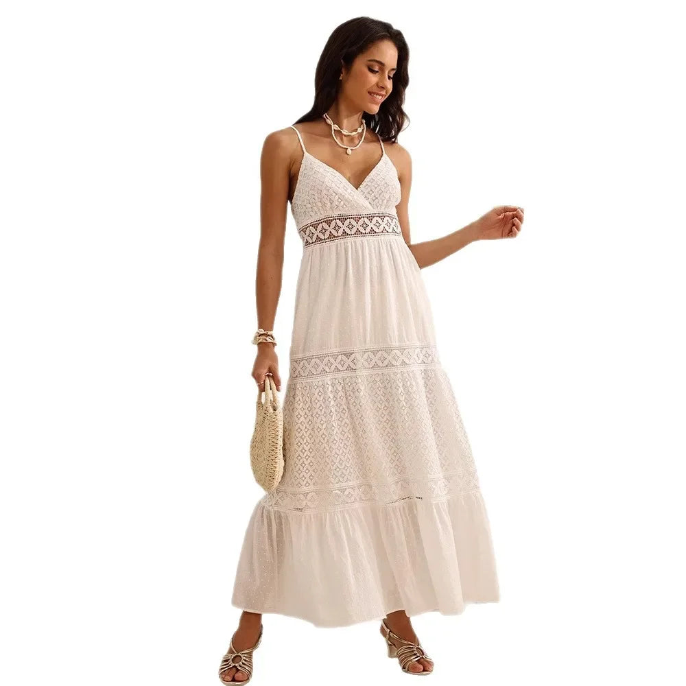Vivienne | Abito in pizzo artigianale con scollatura a V