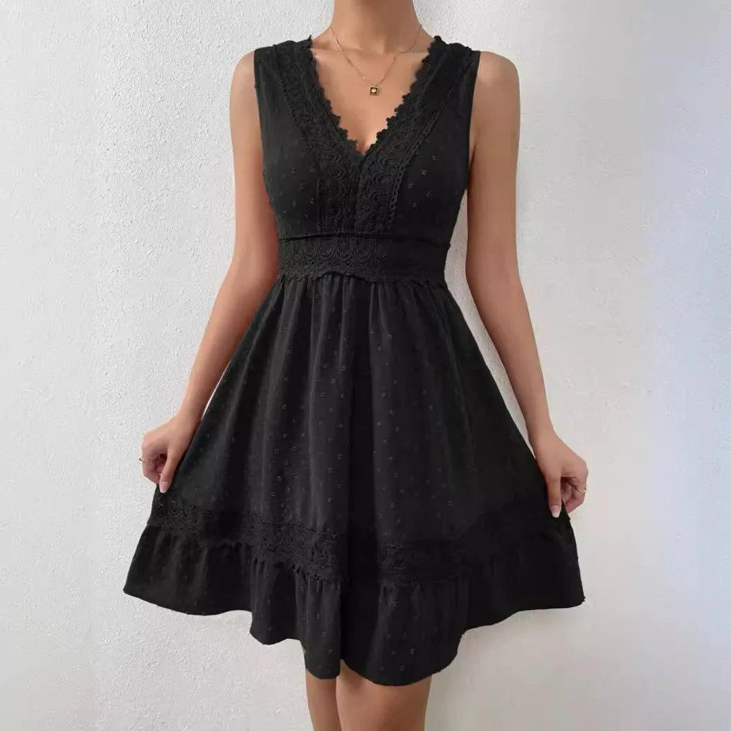 Arabella | Abito in pizzo artigianale con scollatura a V