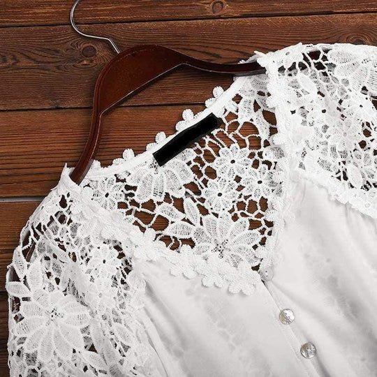 Sara | Blusa in pizzo floreale